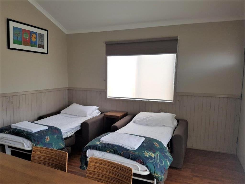 Canberra Carotel Motel Zimmer foto